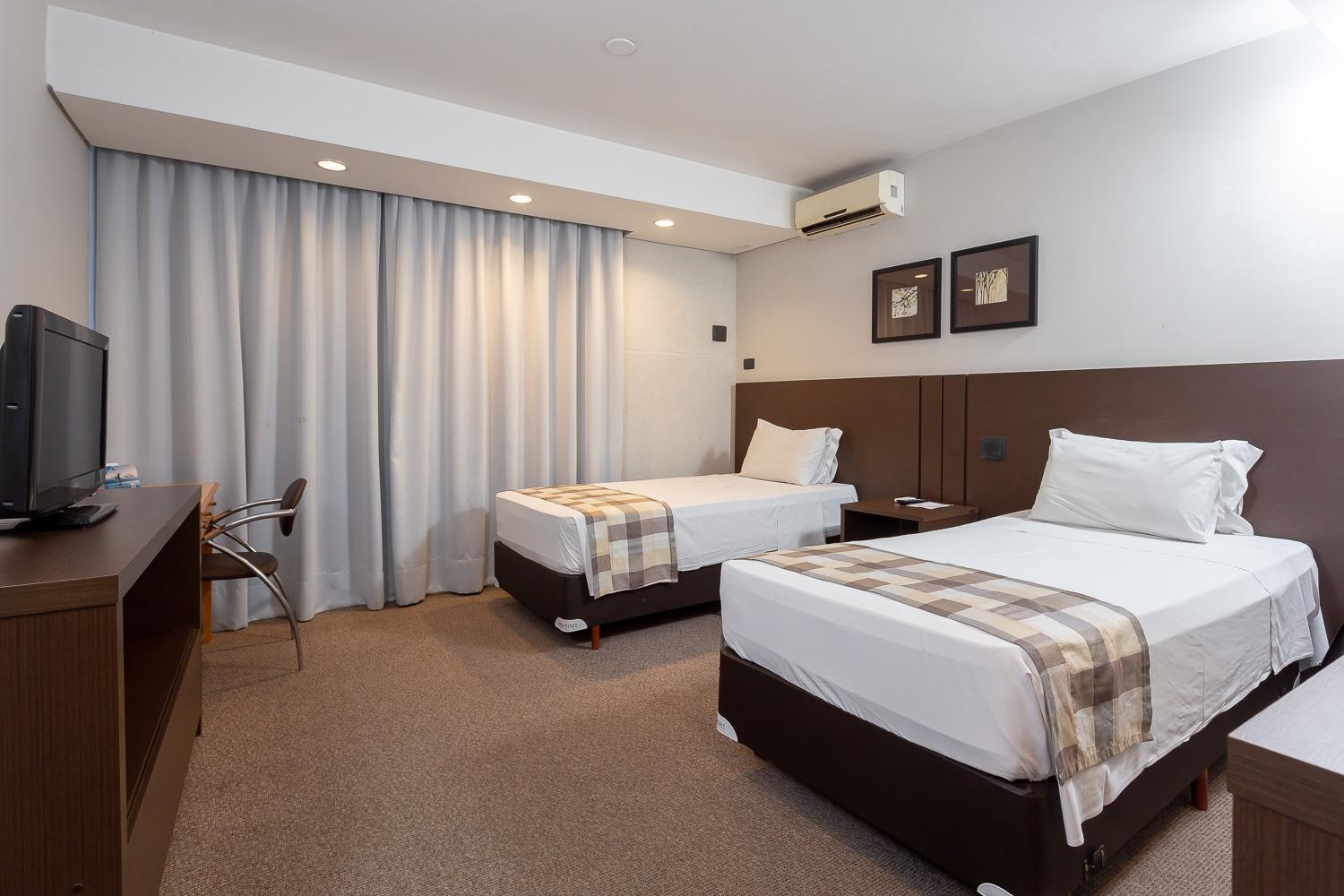 Quarto Superior com 2 Camas de Solteiro